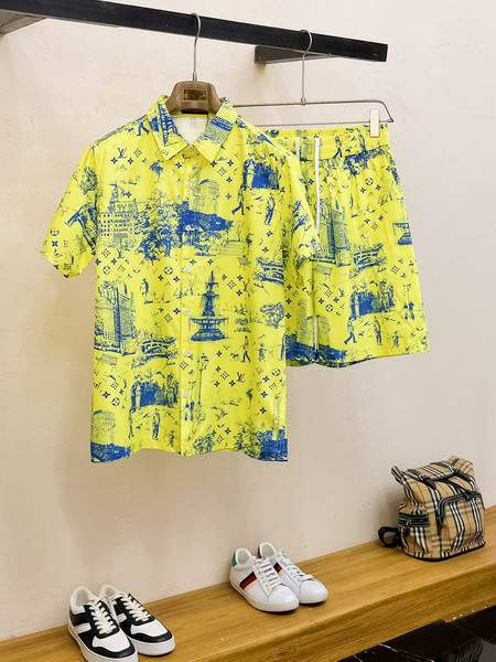Picture of LV Shirt Pant Suits _SKULVM-3XL13gr12822916